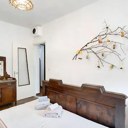 Ca De Baci By Interhome *